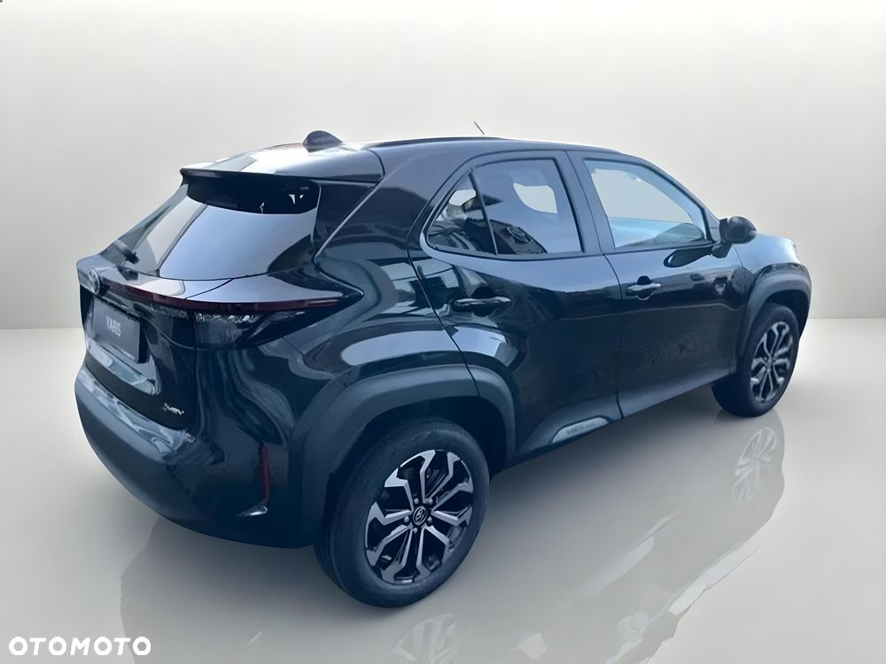Toyota Yaris Cross - 3