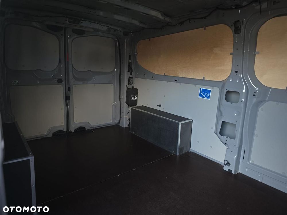Volkswagen transporter - 25