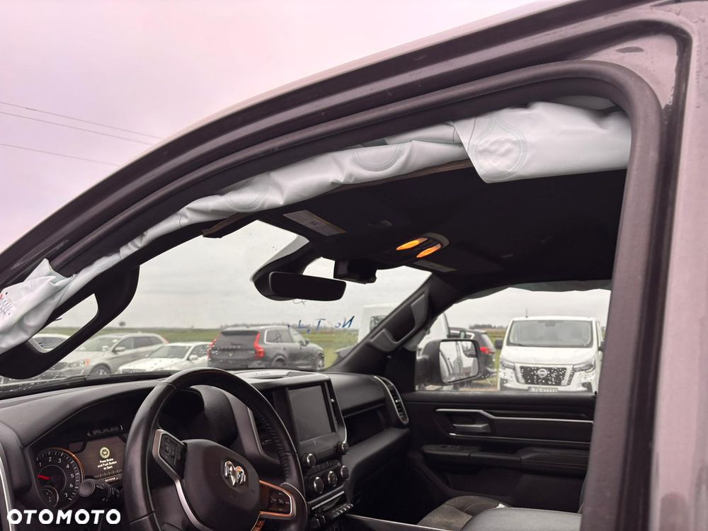 RAM 1500 Quad Cab Laramie - 9