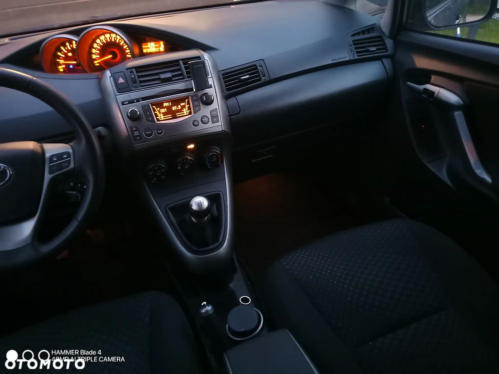 Toyota Verso 2.0 D-4D Edition - 13