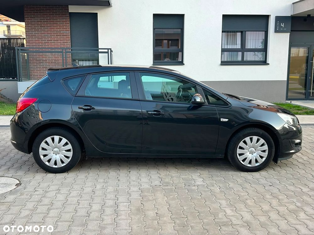 Opel Astra 1.6 CDTI Essentia - 7