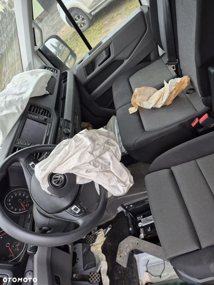 Volkswagen Crafter - 8