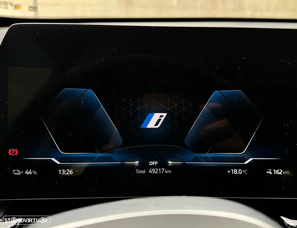 BMW iX1 xDrive30 xLine - 12