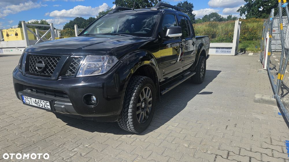 Nissan Navara - 2