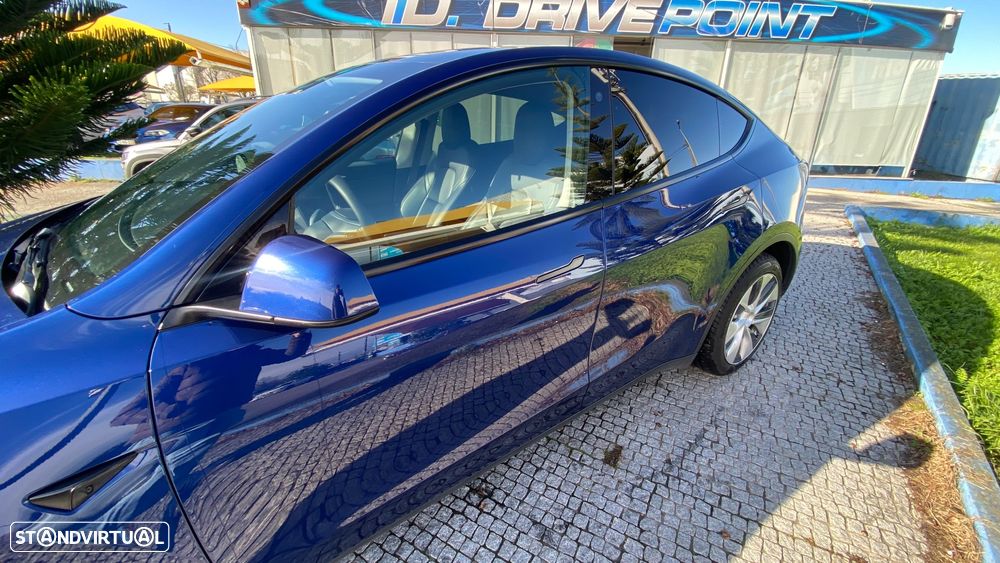 Tesla Model Y Long Range Tração Integral - 17