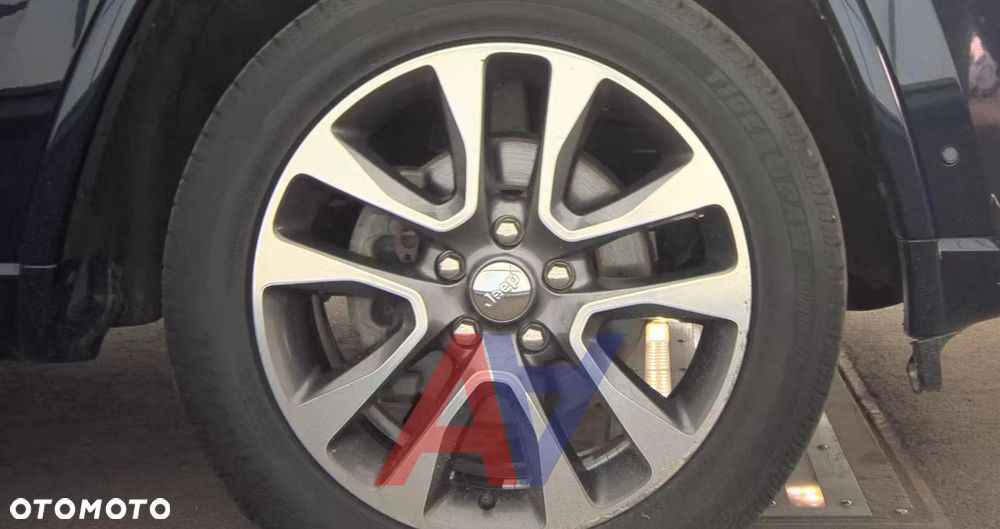 Jeep Grand Cherokee 3.6 V6 Overland - 19