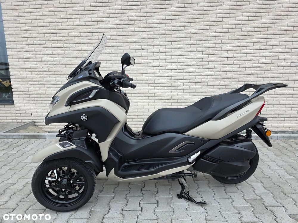 Yamaha Tricity - 3