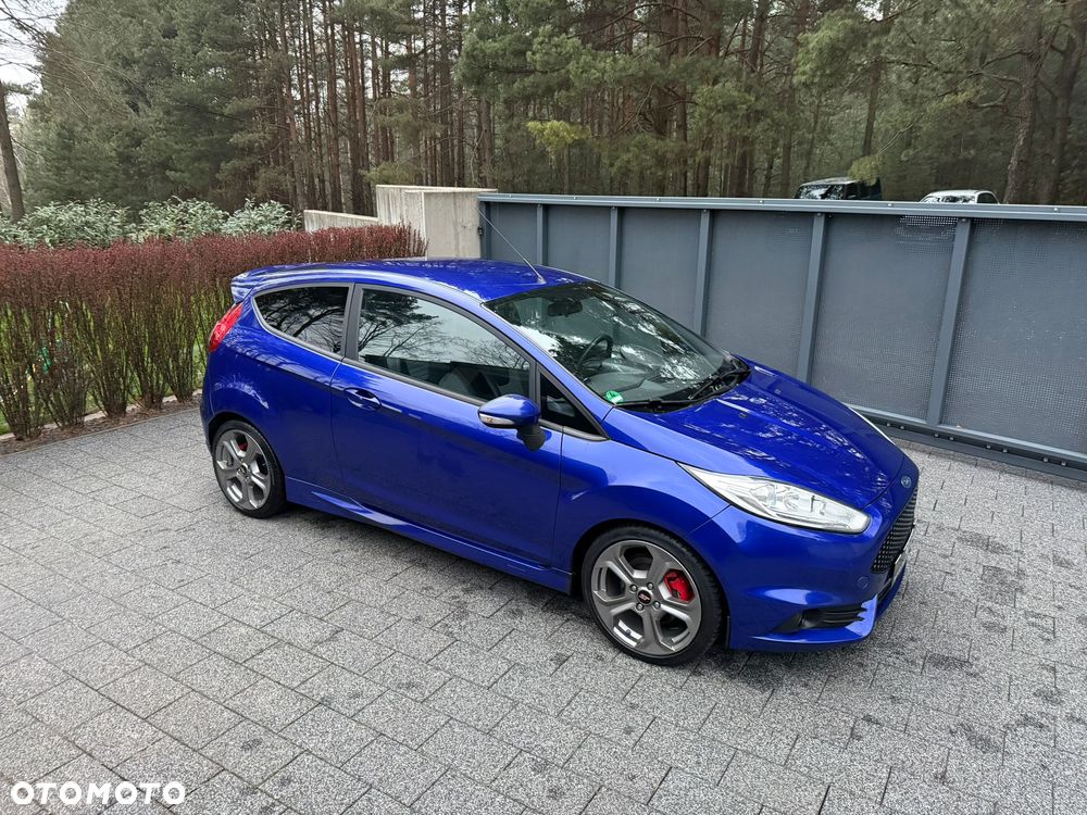 Ford Fiesta 1.6 EcoBoost ST - 2
