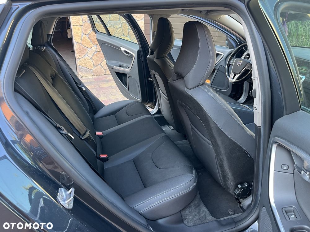 Volvo V60 - 4