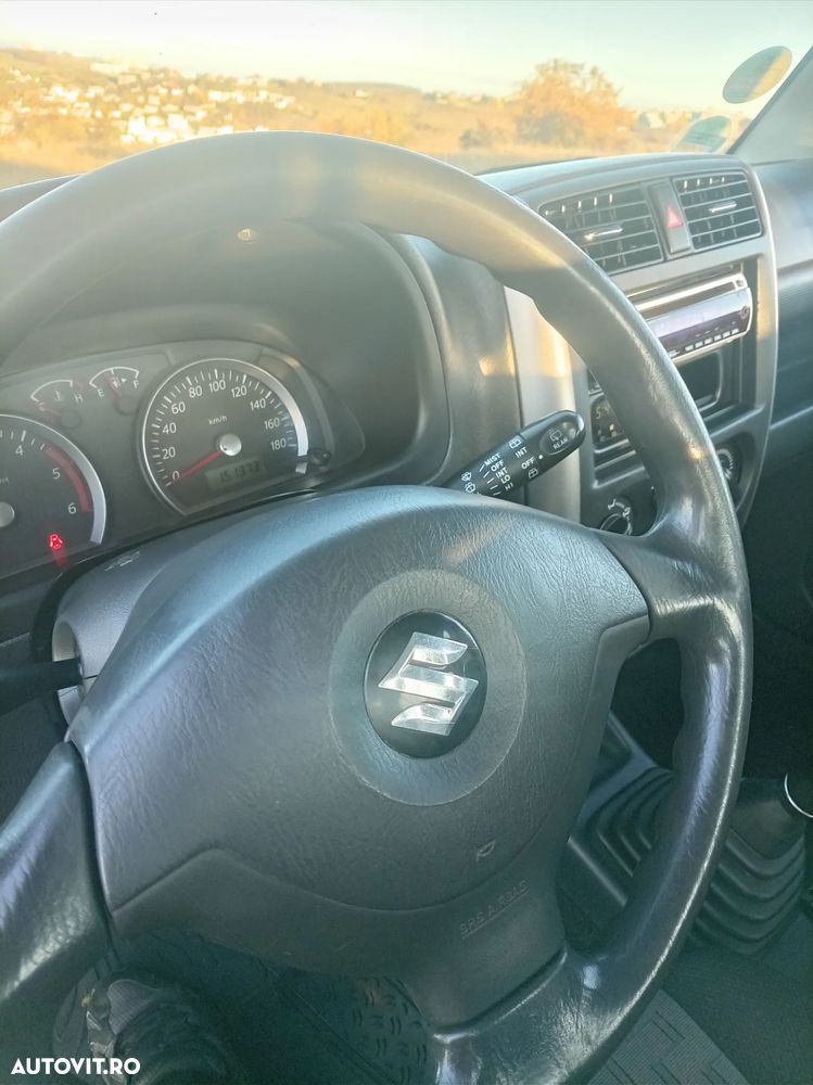 Suzuki Jimny - 11