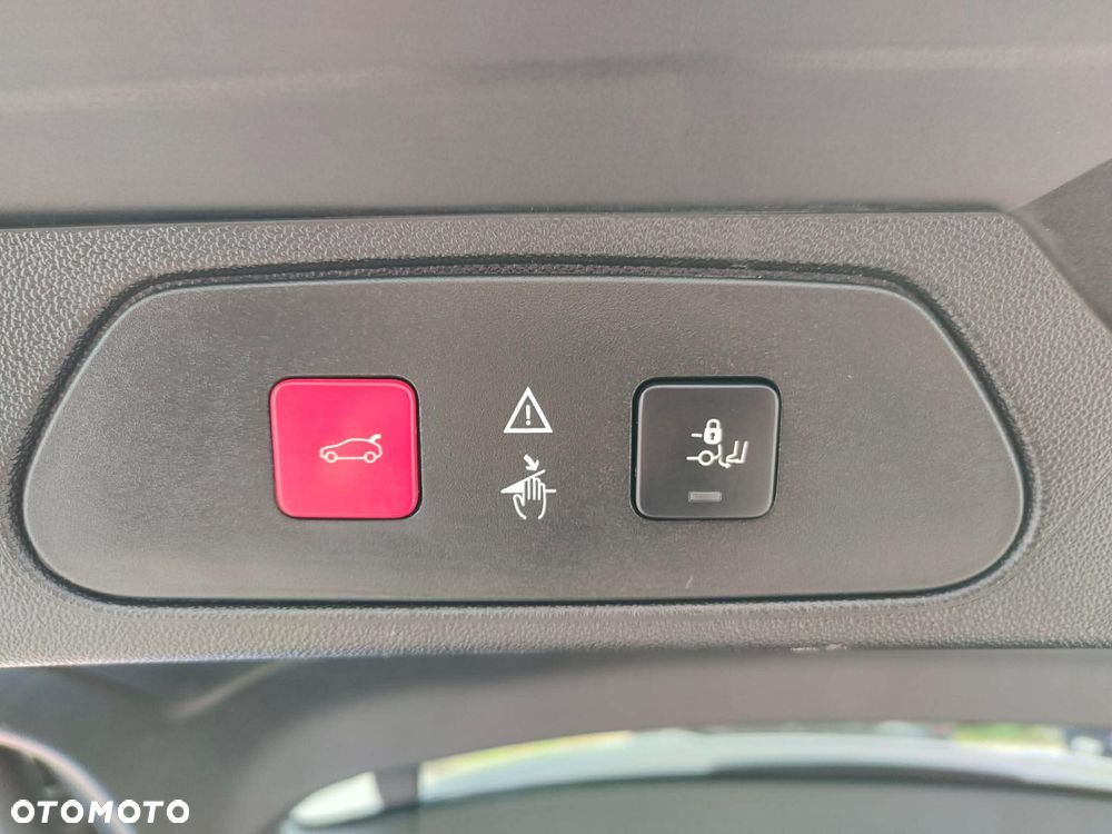 Opel Grandland X 1.6 T Ultimate S&S - 9