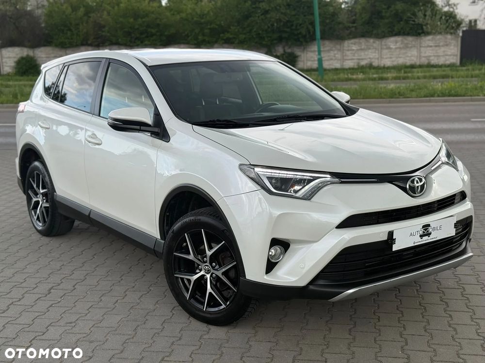 Toyota RAV4 2.0 D-4D 4x2 Start-Stop Executive - 3