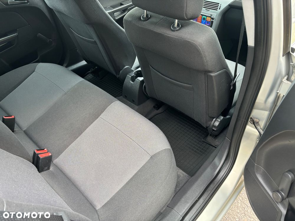 Opel Astra III 1.4 Enjoy - 7