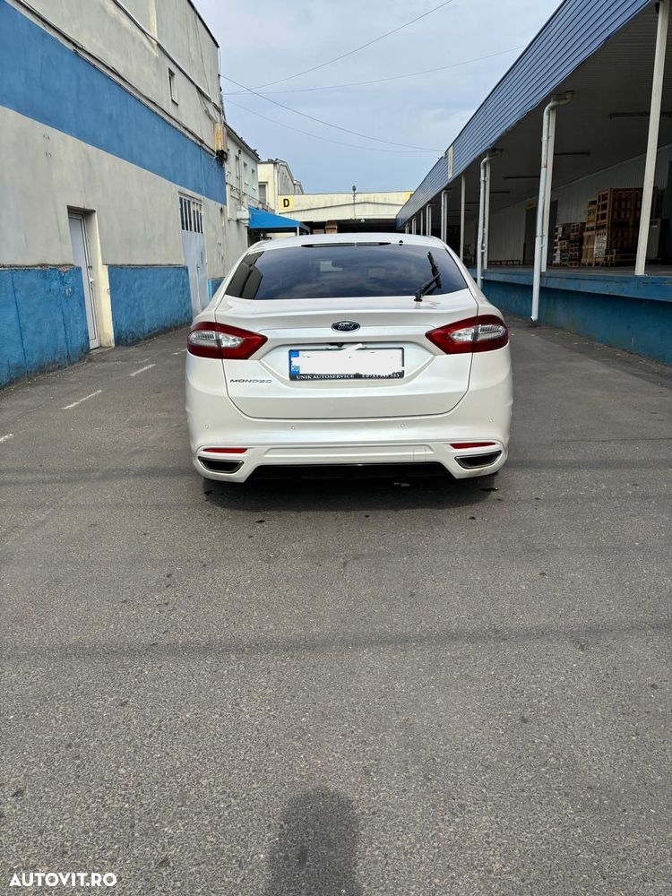 Ford Mondeo 2.0 TDCi Powershift ST Line High - 9