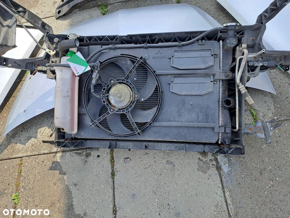 Mitsubishi Colt Z30 VI błotniki kod lakieru 21H - 10