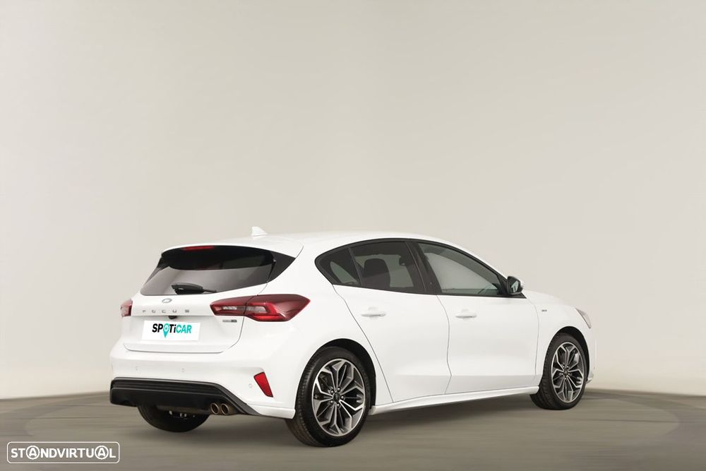Ford Focus 1.0 EcoBoost MHEV ST-Line X - 4