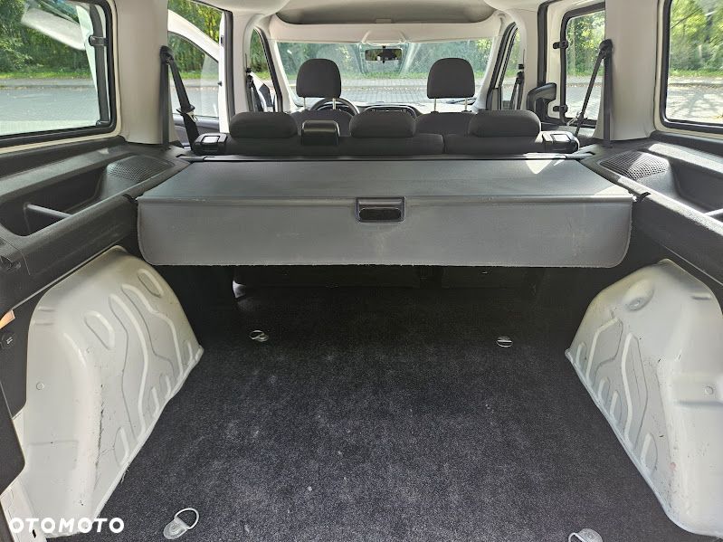 Fiat Doblo Kombi Maxi Active - 29