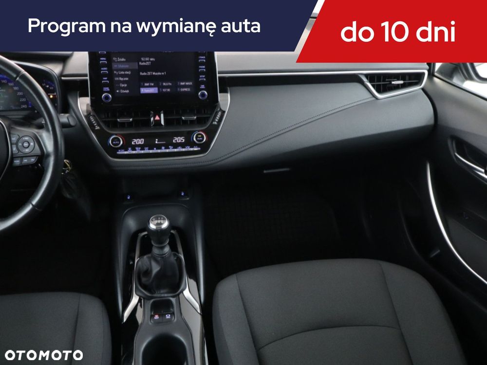Toyota Corolla - 10