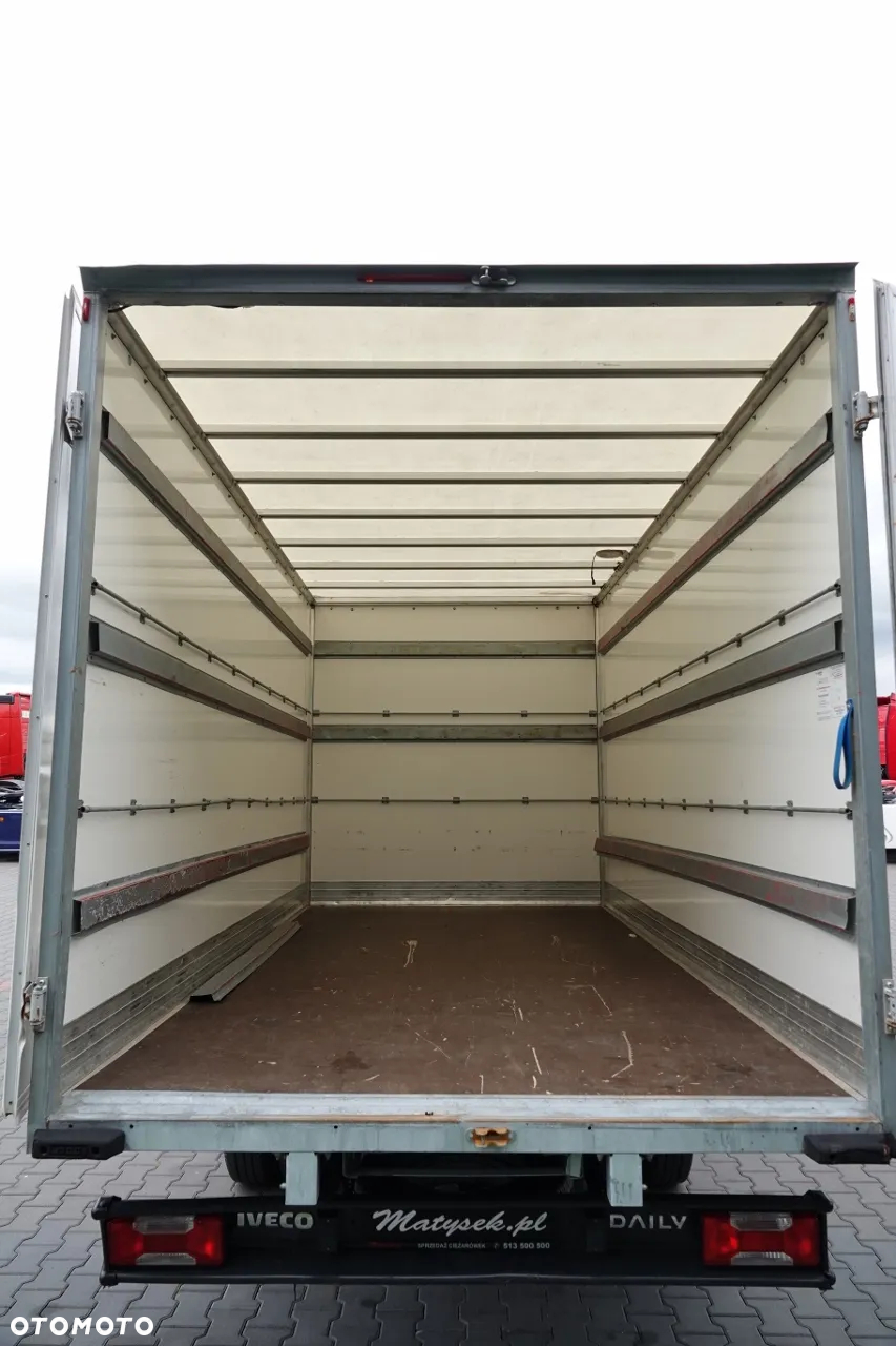 Iveco DAILY 3,0 D / KONTENER / 2020 ROK /BLIŹNIAK / SPROWADZONY / PO KONTRAKCIE SERWISOWYM - 16