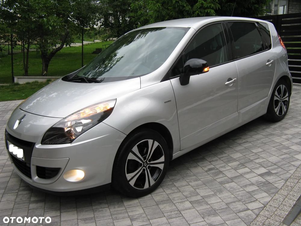 Renault Scenic 1.6 16V TomTom Edition - 2