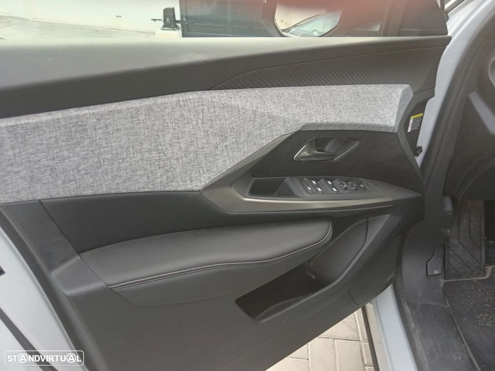 Peugeot 5008 - 10