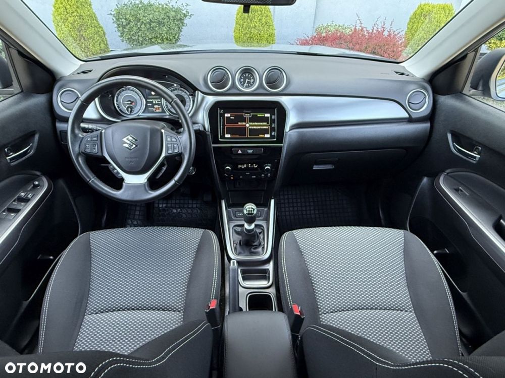 Suzuki Vitara 1.4 Boosterjet SHVS Premium 2WD - 6