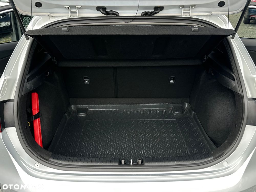 Kia Ceed 1.6 CRDi SCR L - 20