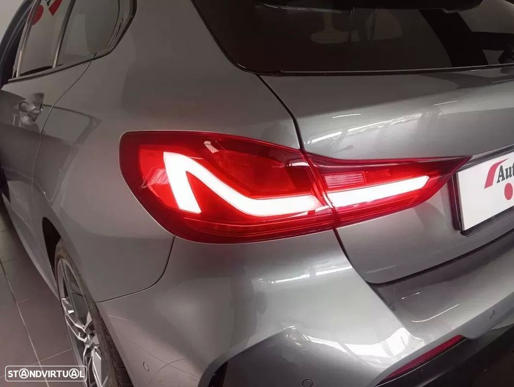 BMW 116 d Pack Desportivo M Auto - 10