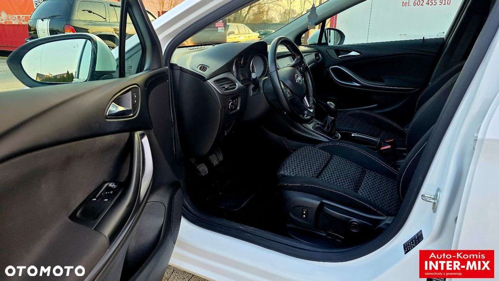 Opel Astra - 22