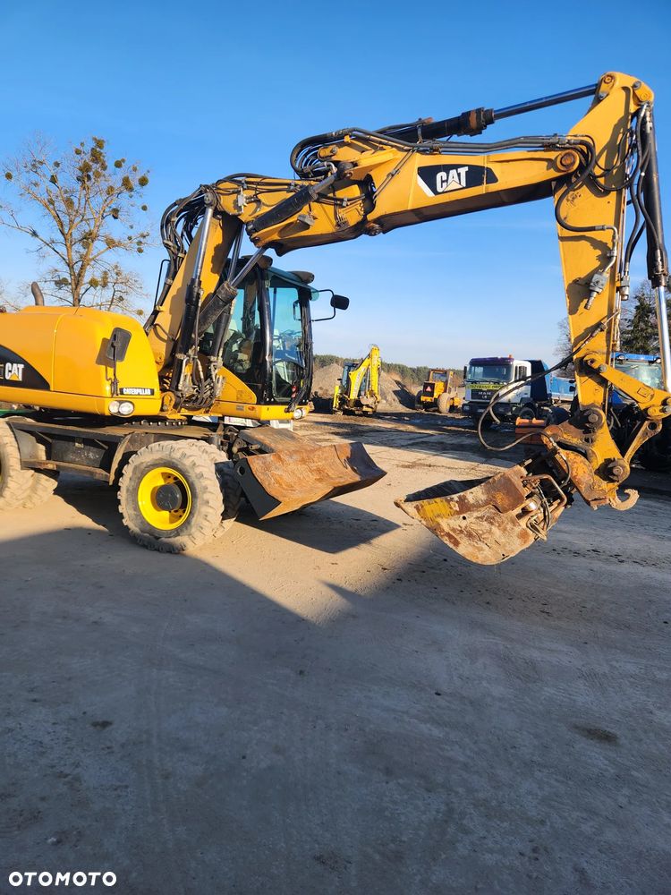 Caterpillar M313D - 3