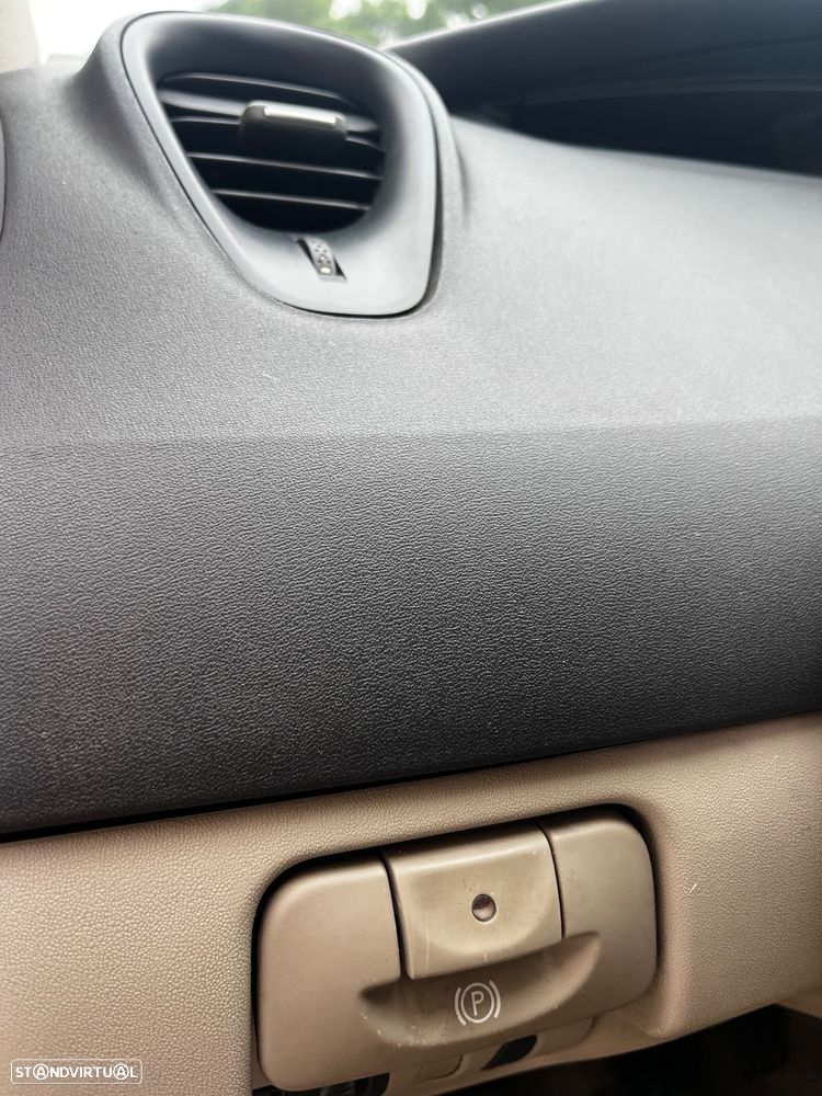 Renault Grand Scénic 1.5 dCi Dynamique S 7L. - 21