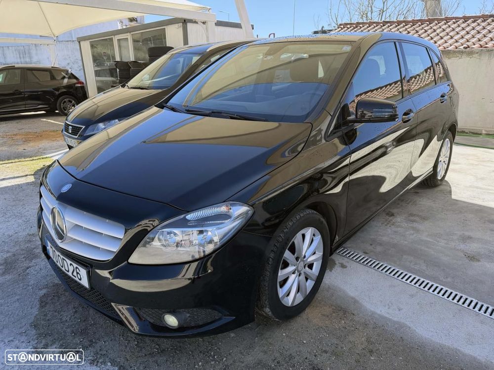 Mercedes-Benz B 180 d Style - 4