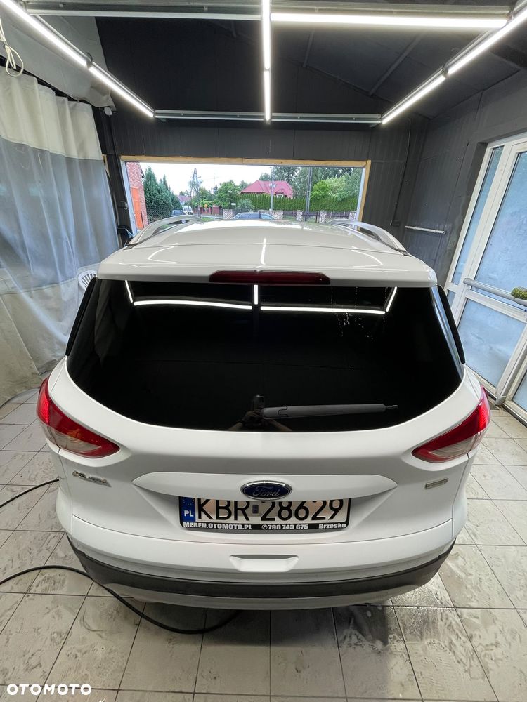 Ford Kuga 1.6 EcoBoost 2x4 Individual - 5