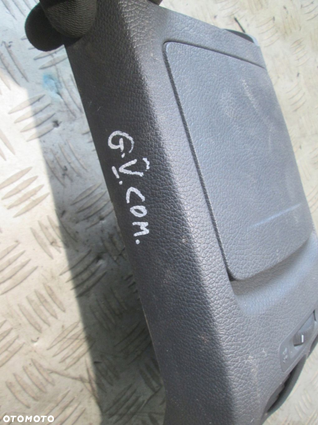 UCHWYT NA KUBKI NAPOJE TYŁ TYLNY VW GOLF V CUPHOLDER 1K0862532F - 3