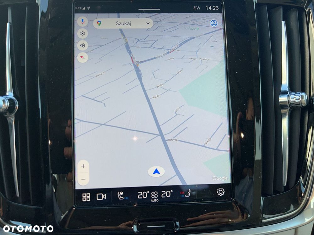 Volvo S90 - 24