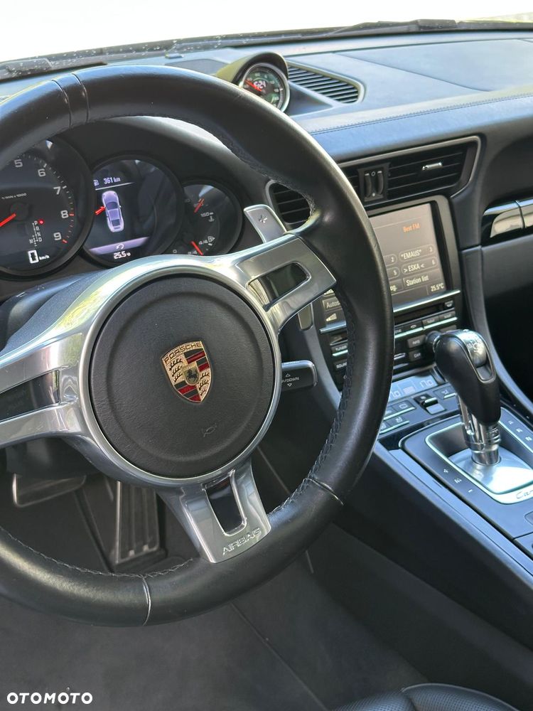Porsche 911 Carrera PDK Black Edition - 16