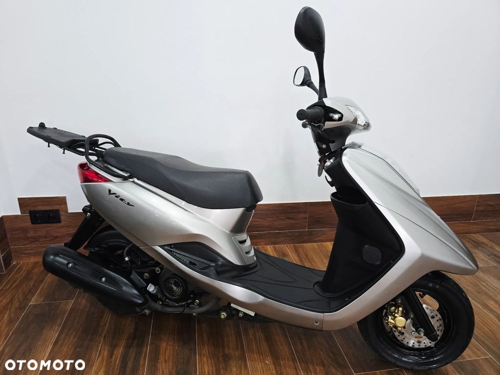 Yamaha Inny - 8