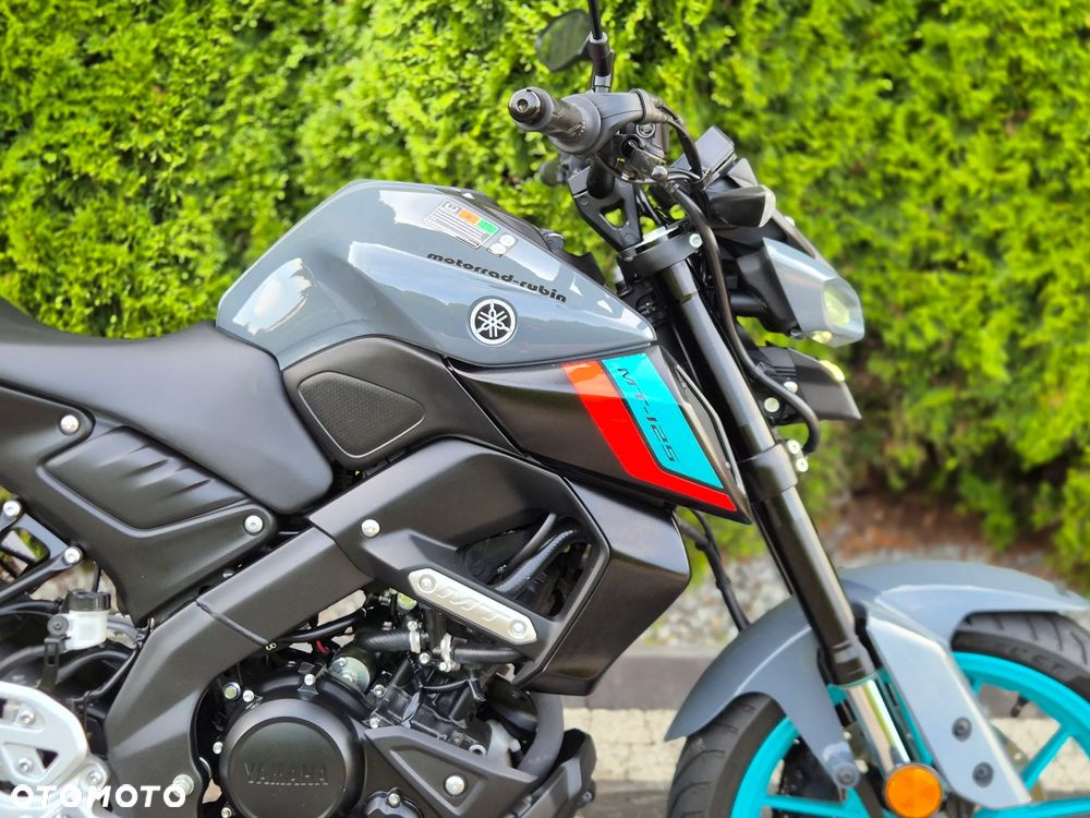 Yamaha MT - 7
