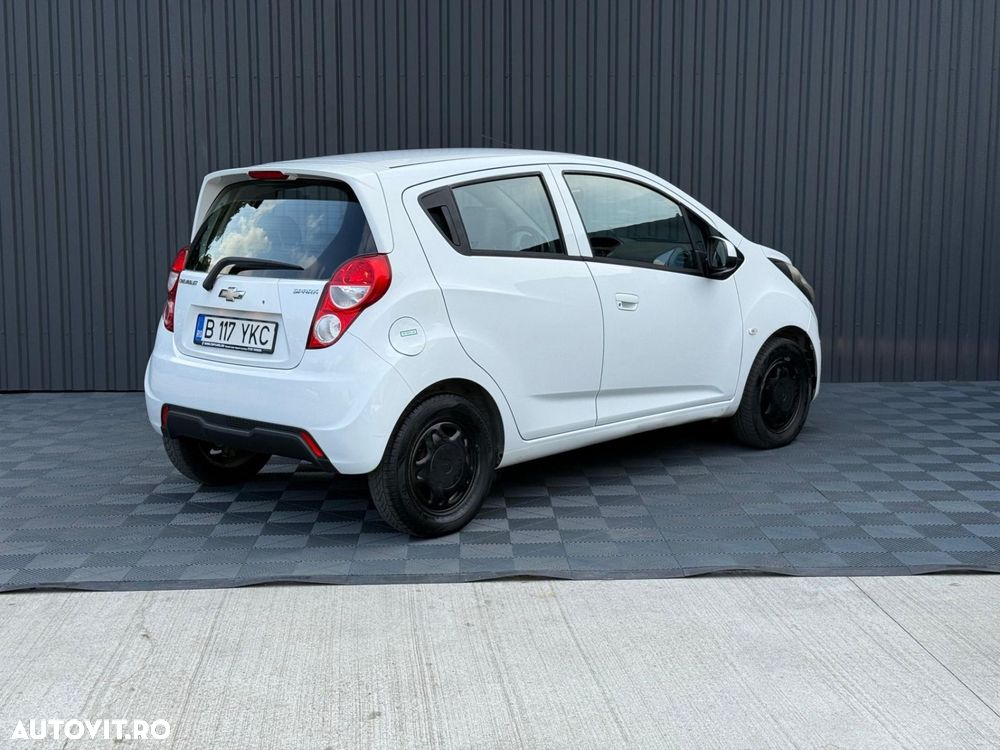 Chevrolet Spark - 5