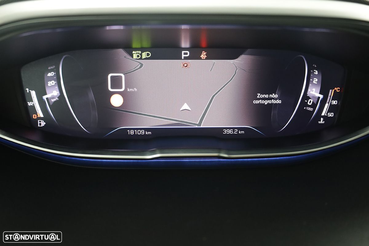 Peugeot 5008 1.2 PureTech Allure Pack EAT8 - 16