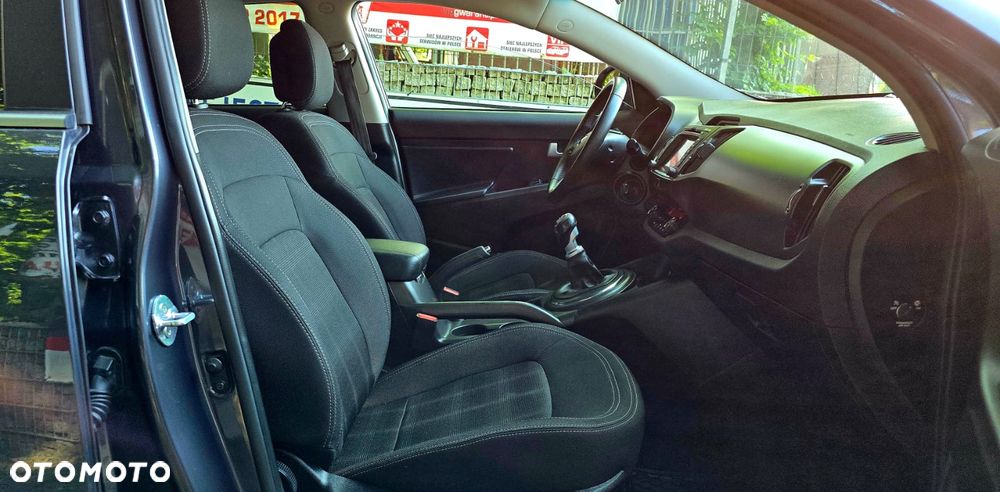 Kia Sportage 2.0 CRDI 4WD Dream-Team Edition - 19