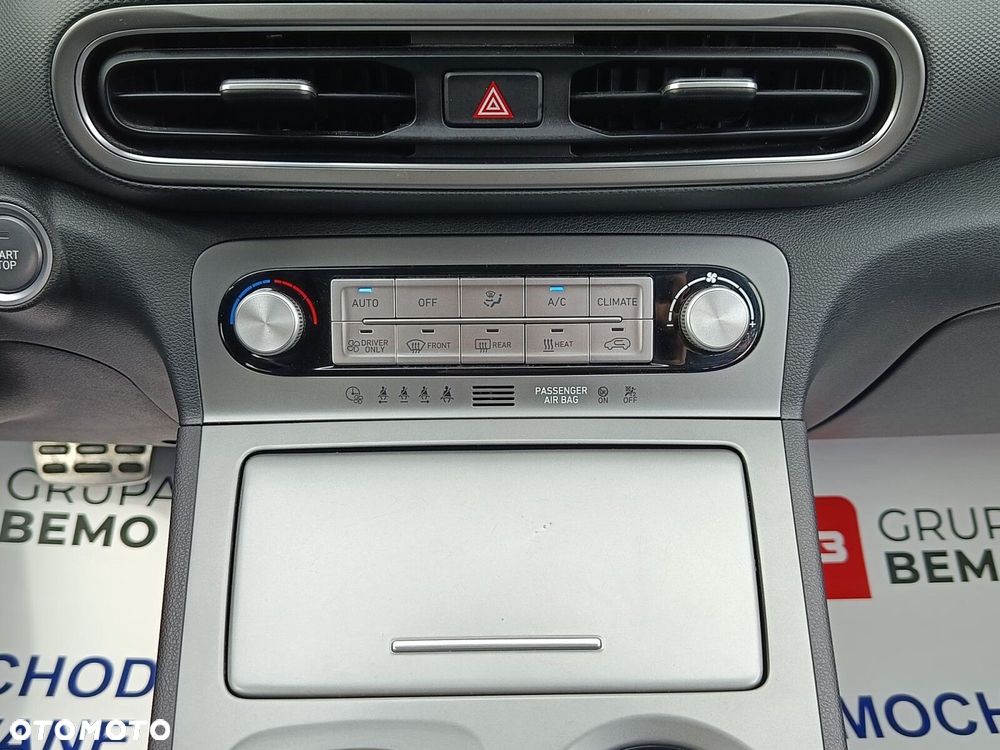 Hyundai Kona 64kWh Smart - 25