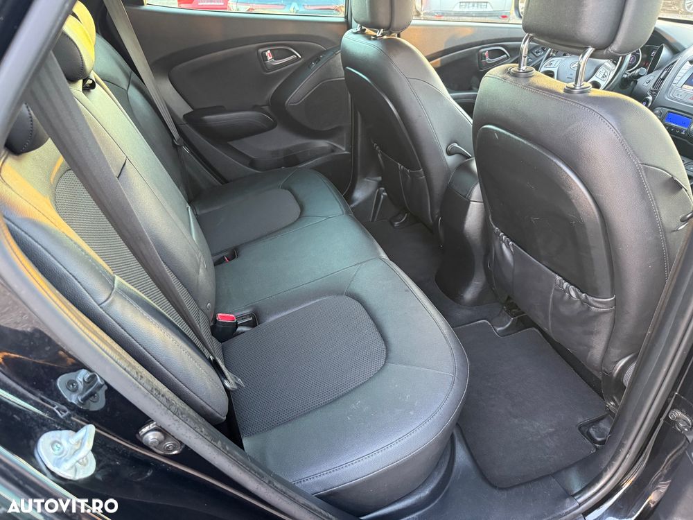 Hyundai ix35 1.6 2WD Fifa World Cup Edition - 13