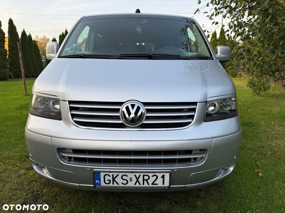 Volkswagen Caravelle - 29