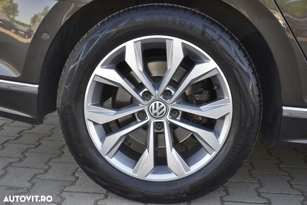 Volkswagen Passat 2.0 TDI SCR DSG Comfortline - 33