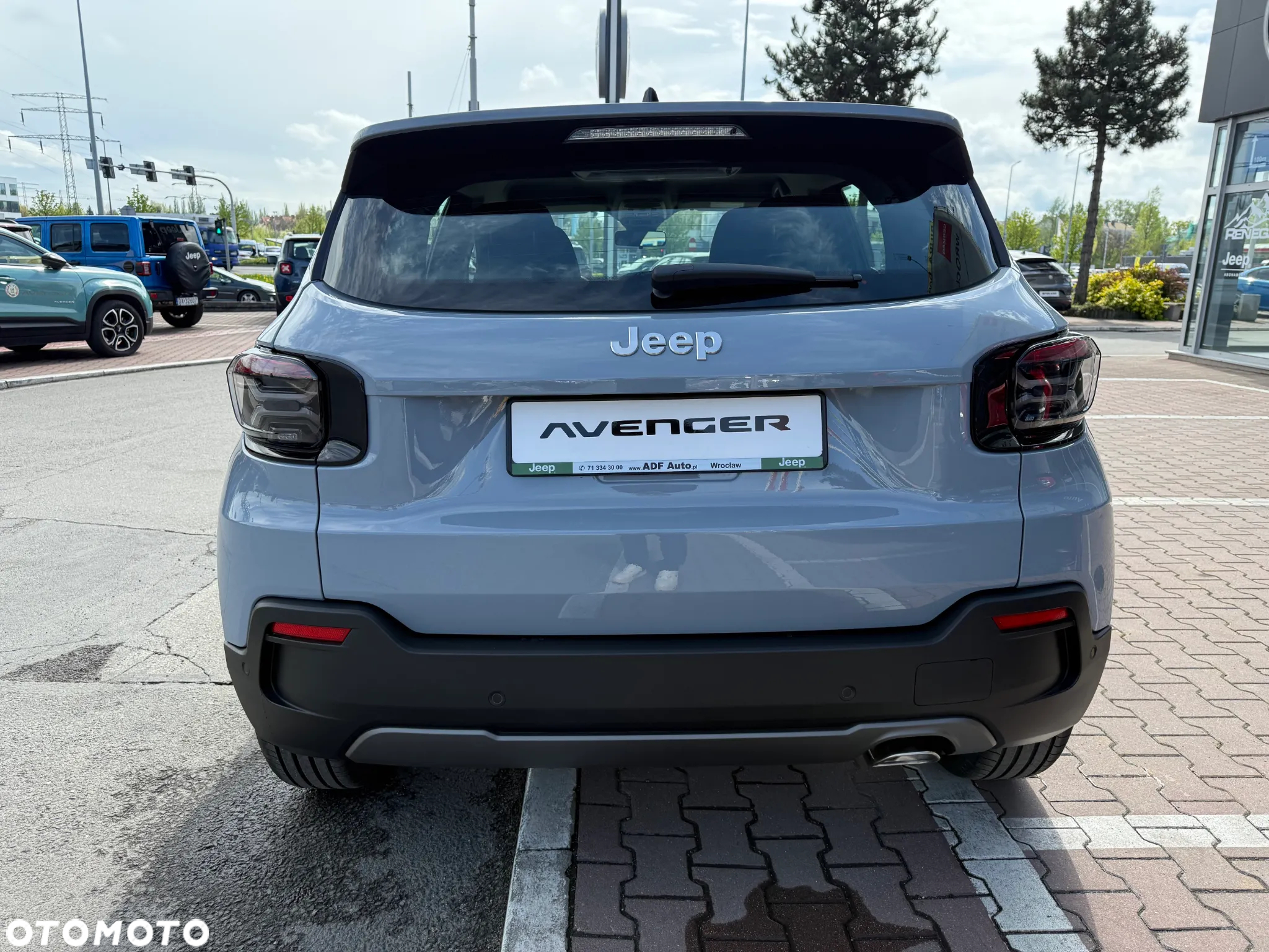 Jeep Avenger 1.2 T3 mHEV Longitude FWD eDCT6 - 4