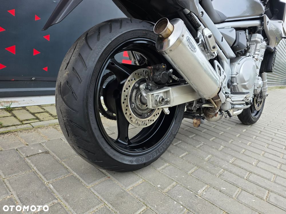 Suzuki Bandit - 20