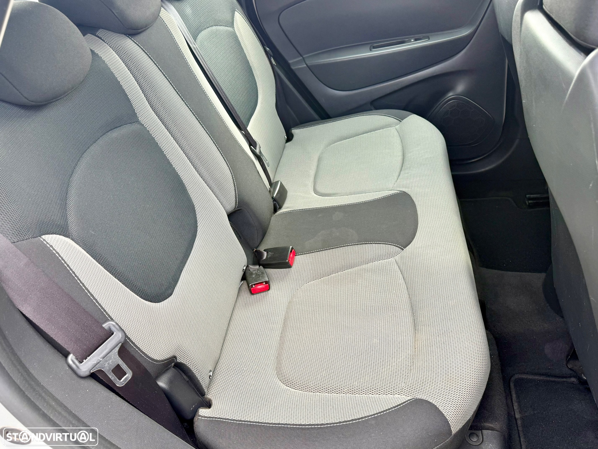 Renault Captur 1.5 dCi - 7
