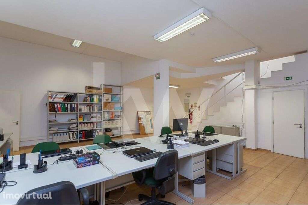 Loja com 187m2 na Falagueira / Amadora - Grande imagem: 5/23