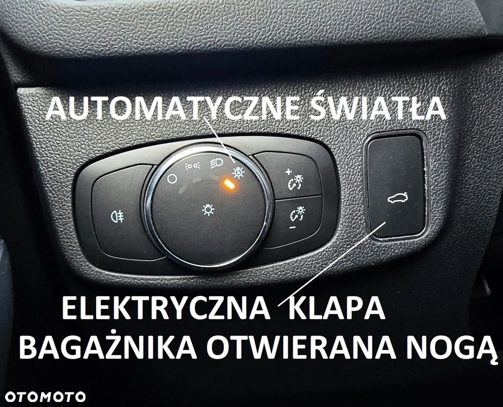 Ford Focus 1.5 EcoBlue Start-Stopp-System TITANIUM EDITION - 33